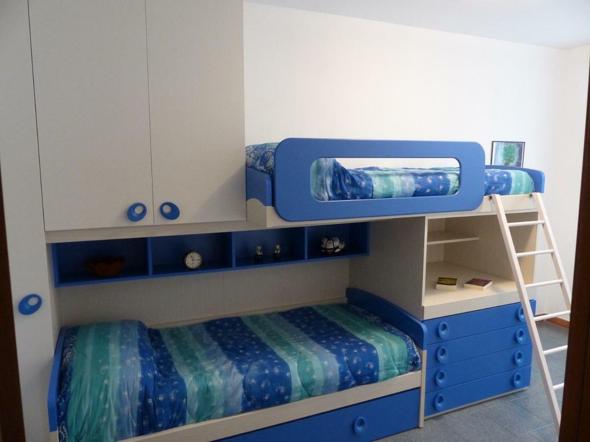 Apartment Casa Di Roberta Albiate